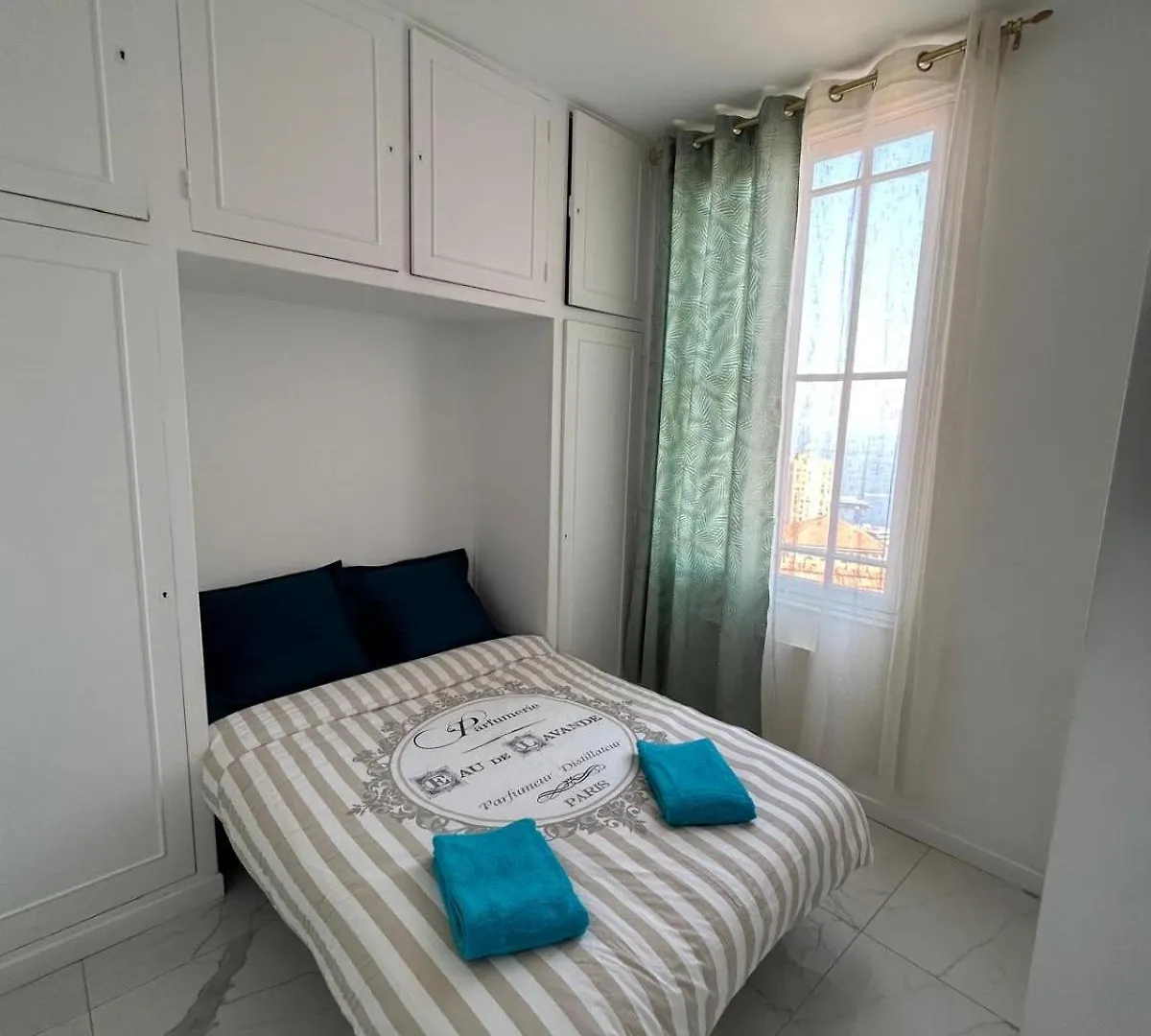 Seaview Apartment With 1 Bedroom - Next To Monaco Beausoleil
